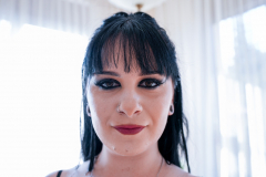 Alice-Dark-EKS648-anal-01