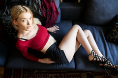 Anny-Aurora-ev143876-anal-02