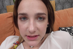 Ellie-Wain-EKS0F6-ev-anal-31