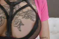 Juis-Wild-XF233-anal-03