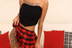 Larinha-Small-YUM231003-anal-06